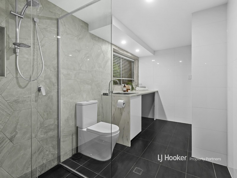 19 Raintree Street, Mansfield QLD 4122