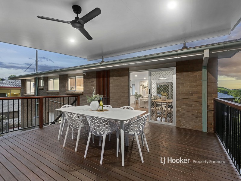 19 Raintree Street, Mansfield QLD 4122