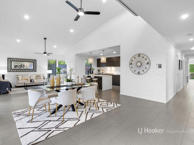 8 Gemini Circuit, Coomera QLD 4209