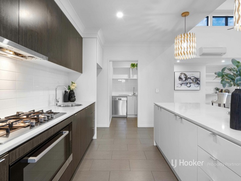 8 Gemini Circuit, Coomera QLD 4209