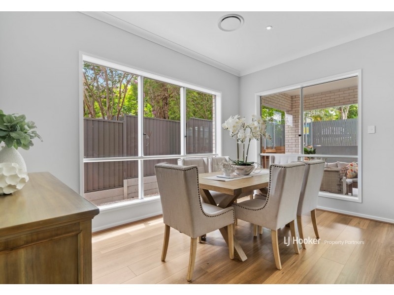 67 Steele Street, Holland Park QLD 4121