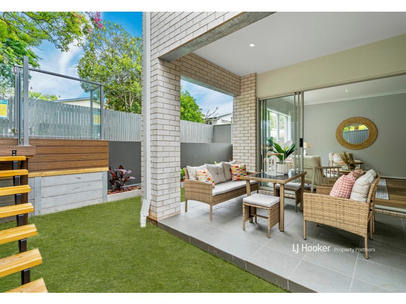 67 Steele Street, Holland Park QLD 4121