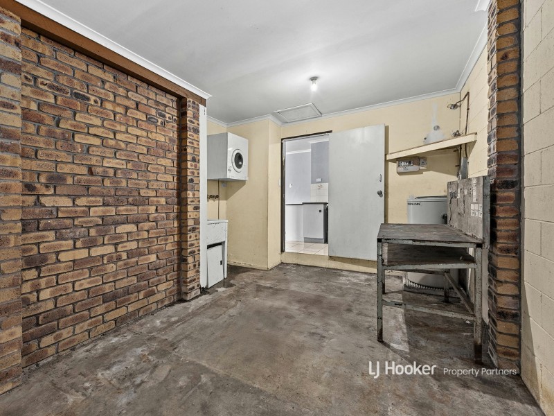 2/7 Cleopatra Street, Kingston QLD 4114