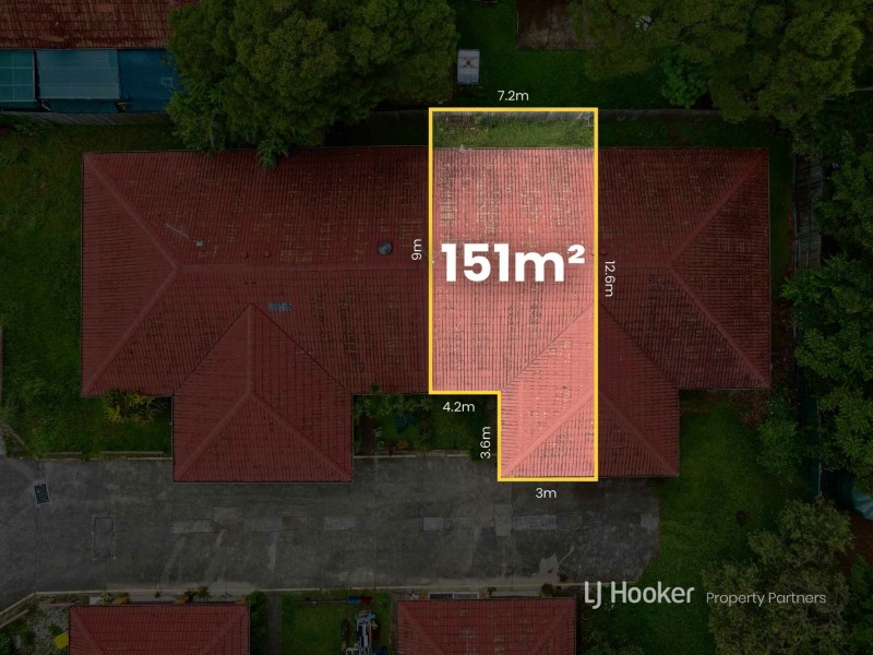 2/7 Cleopatra Street, Kingston QLD 4114