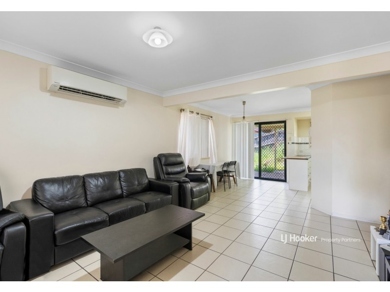 2/160 Chesterfield Crescent, Kuraby QLD 4112