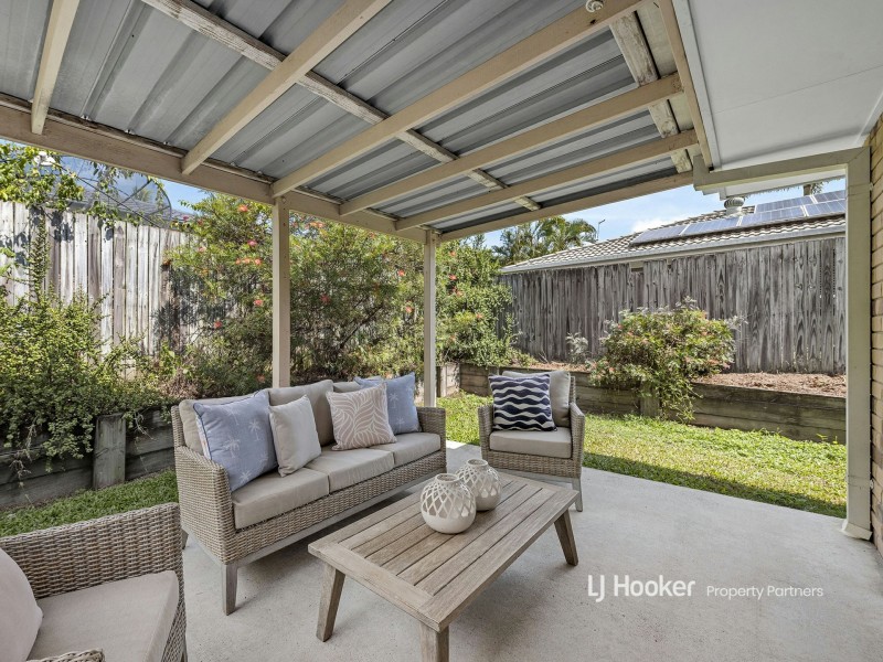 31 Regal Drive, Regents Park QLD 4118