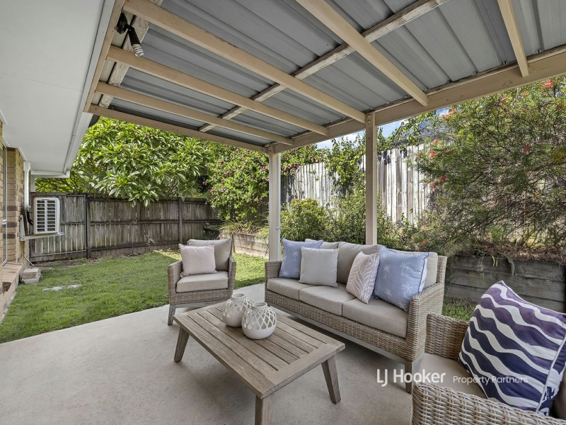 31 Regal Drive, Regents Park QLD 4118