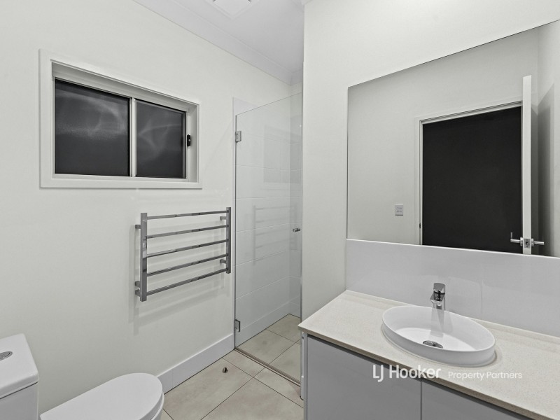 110 Davidson Circuit, Park Ridge QLD 4125