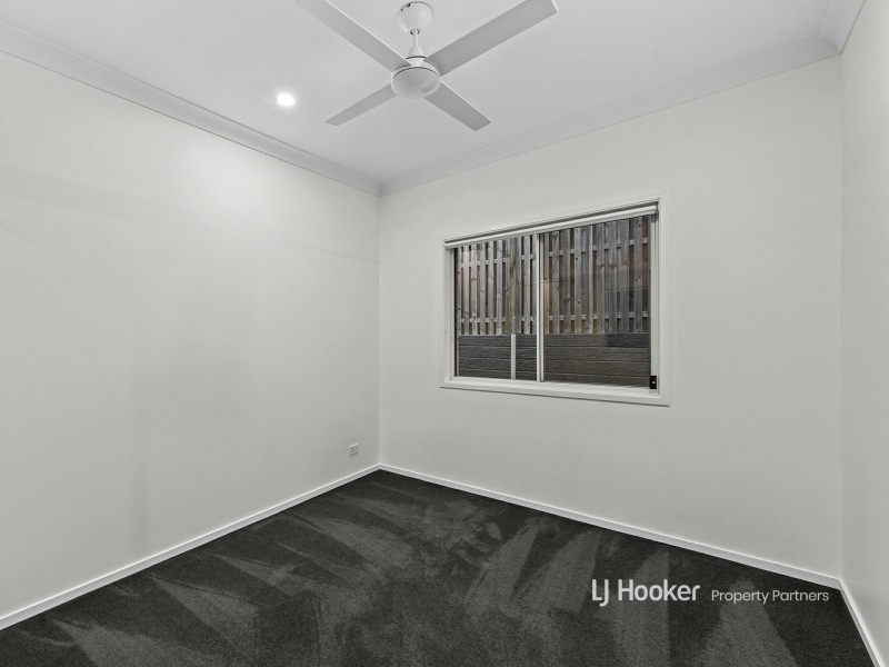 110 Davidson Circuit, Park Ridge QLD 4125