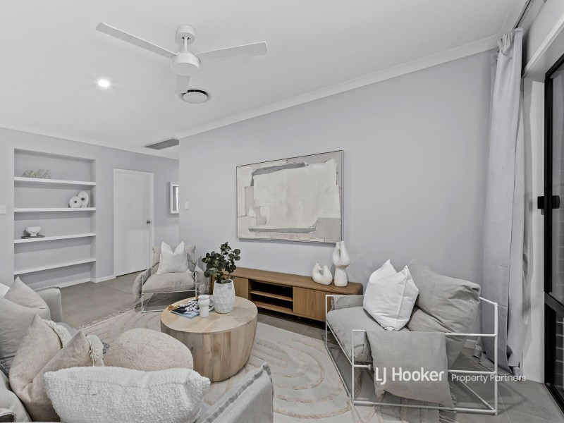 17 Ironbark Avenue, Park Ridge QLD 4125