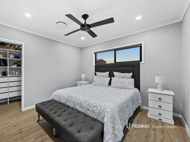 24 Ironbark Avenue, Park Ridge QLD 4125
