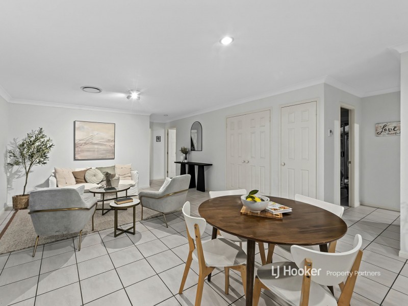 5 Lexington Place, Wishart QLD 4122