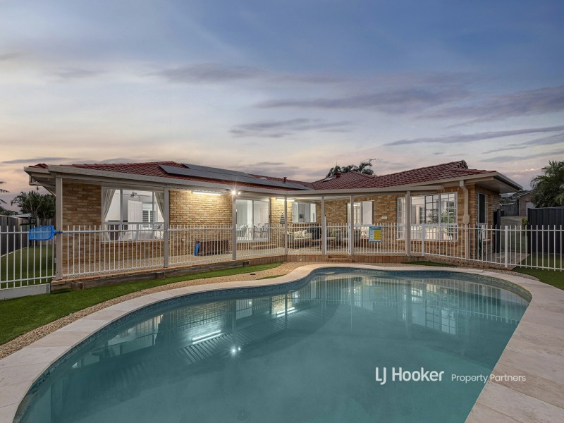 5 Lexington Place, Wishart QLD 4122