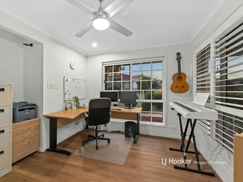 5 Lexington Place, Wishart QLD 4122