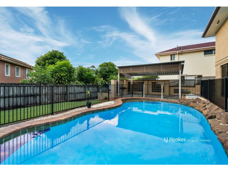 41 Estoril Street, Robertson QLD 4109