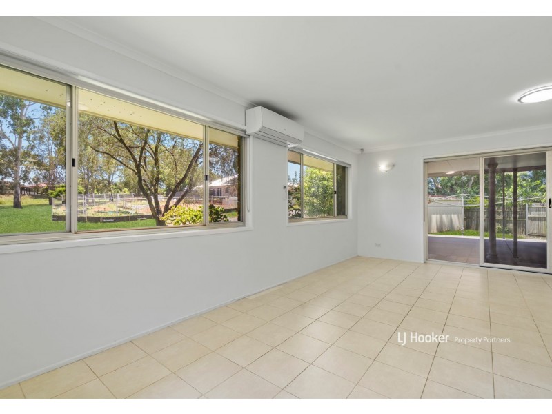 18 Brooklands Street, Eight Mile Plains QLD 4113