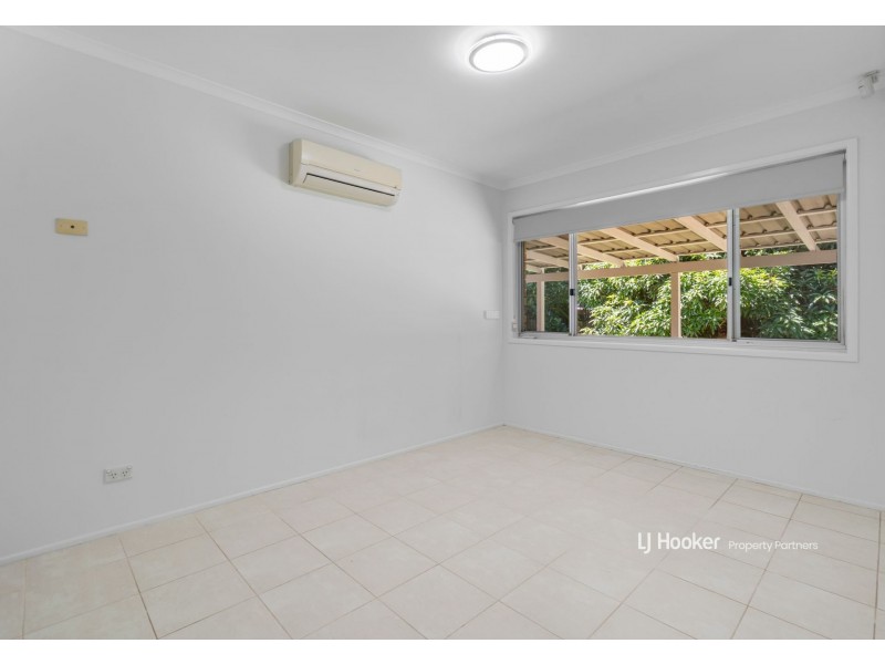 18 Brooklands Street, Eight Mile Plains QLD 4113