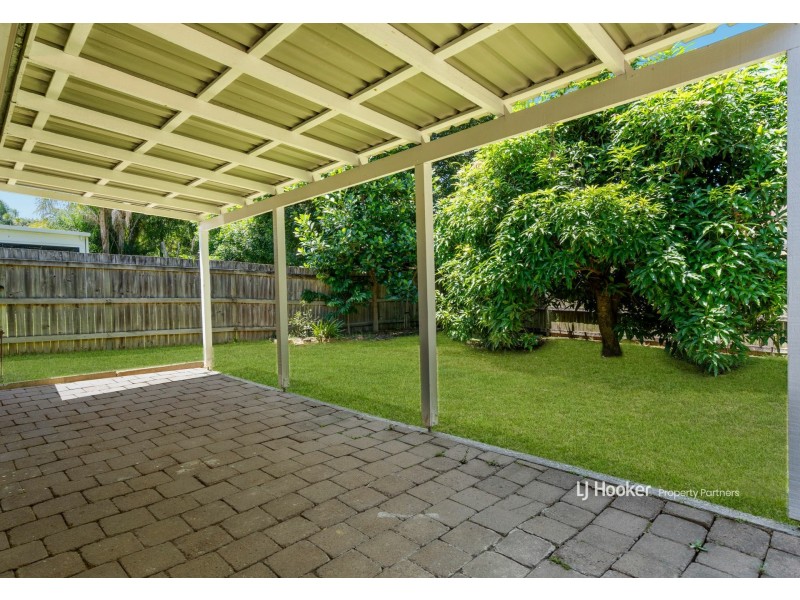 18 Brooklands Street, Eight Mile Plains QLD 4113