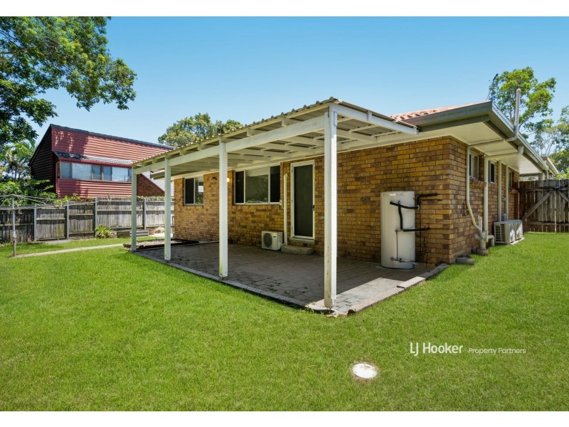 18 Brooklands Street, Eight Mile Plains QLD 4113