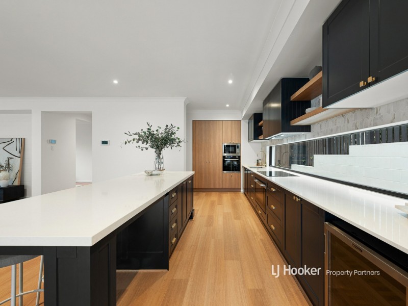 30 Walker Street, Coorparoo QLD 4151