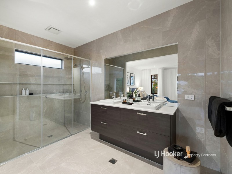 30 Walker Street, Coorparoo QLD 4151