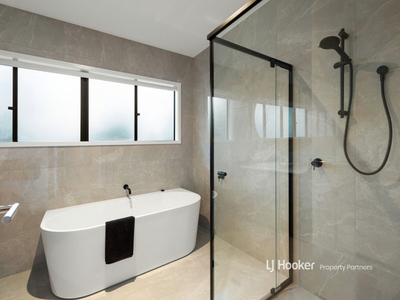 30 Walker Street, Coorparoo QLD 4151