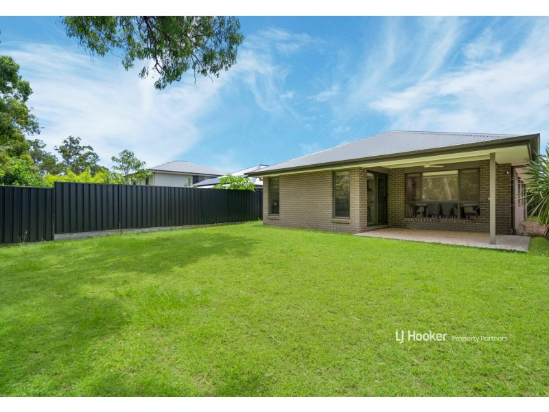 10 Heseltine Place, Pallara QLD 4110