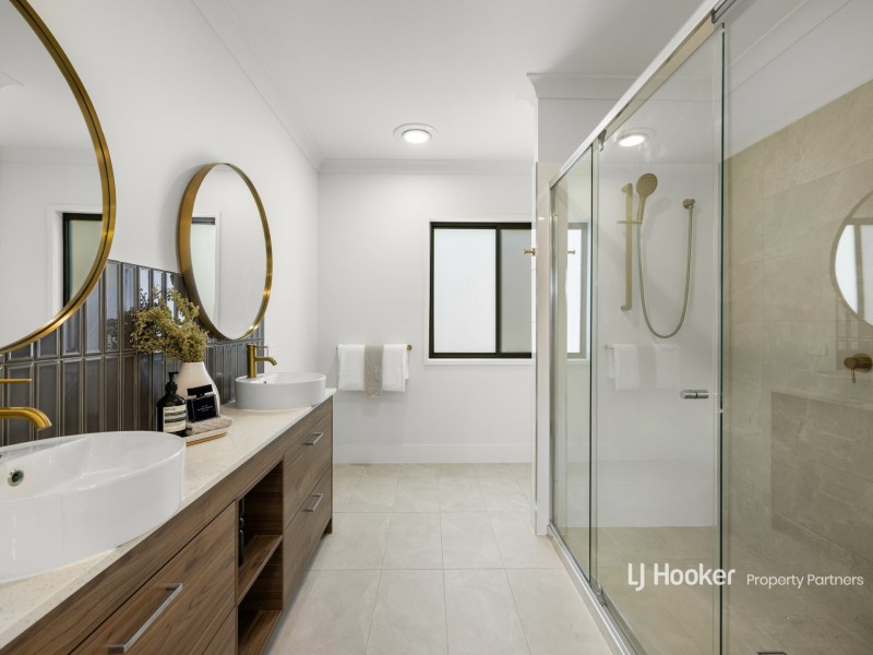 21 Leven Street, Coopers Plains QLD 4108