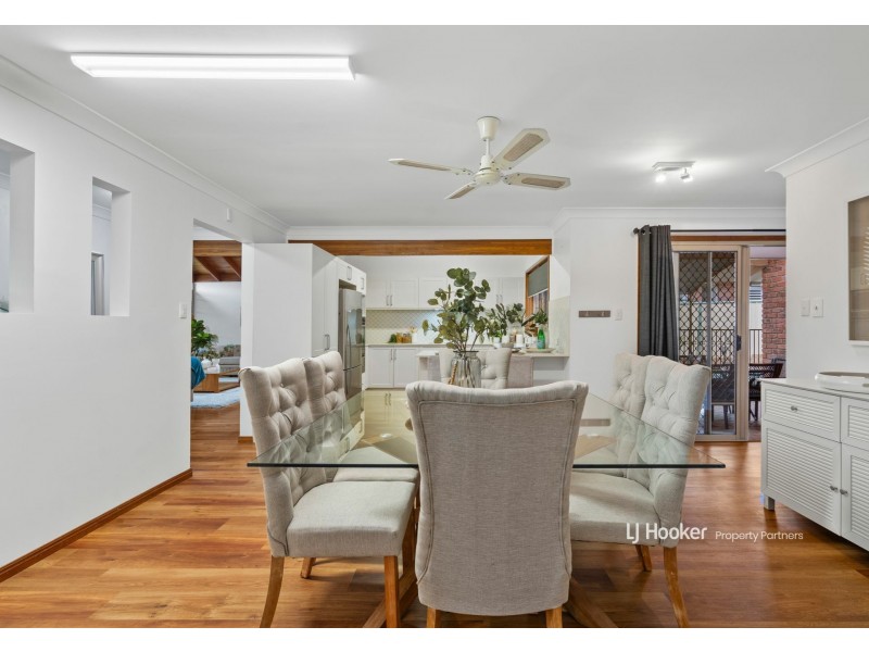 1 Pierce Court, Stretton QLD 4116