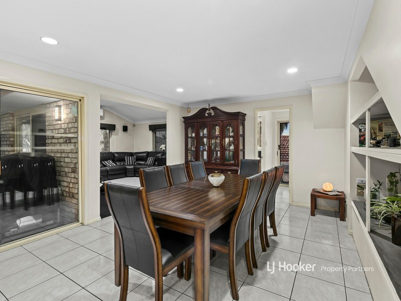 413 Kessels Road, Robertson QLD 4109