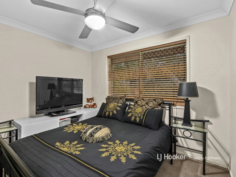 413 Kessels Road, Robertson QLD 4109