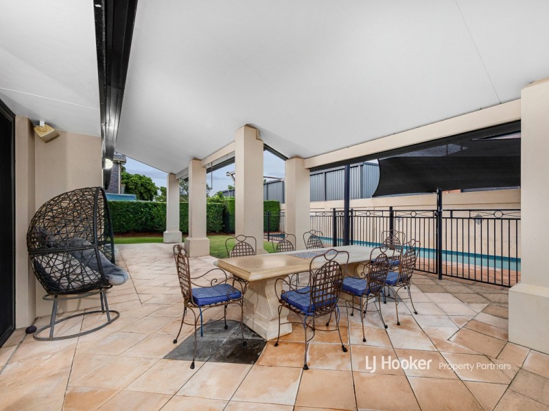 15 Angophora Street, Robertson QLD 4109