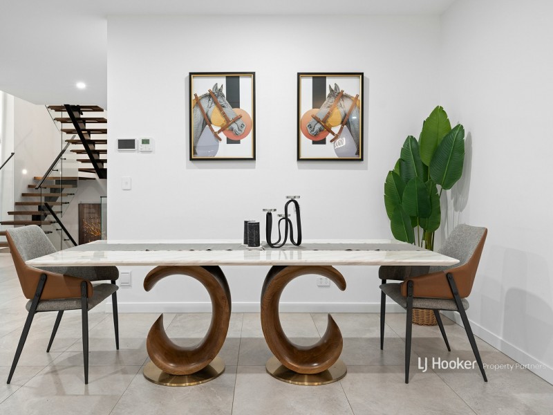 73 Davrod Street, Robertson QLD 4109