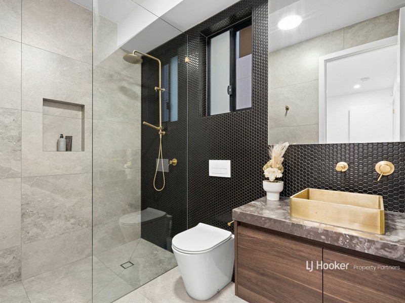 73 Davrod Street, Robertson QLD 4109