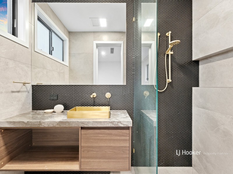 73 Davrod Street, Robertson QLD 4109