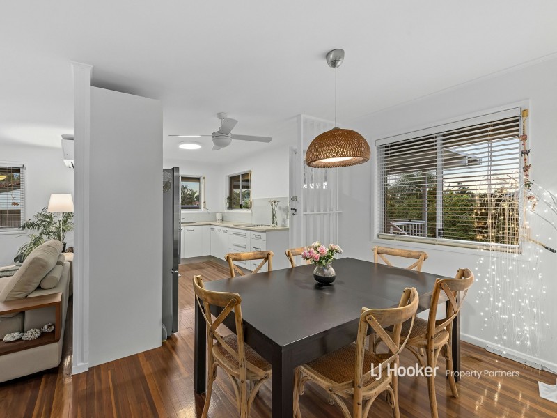 19 Danina Street, Mansfield QLD 4122