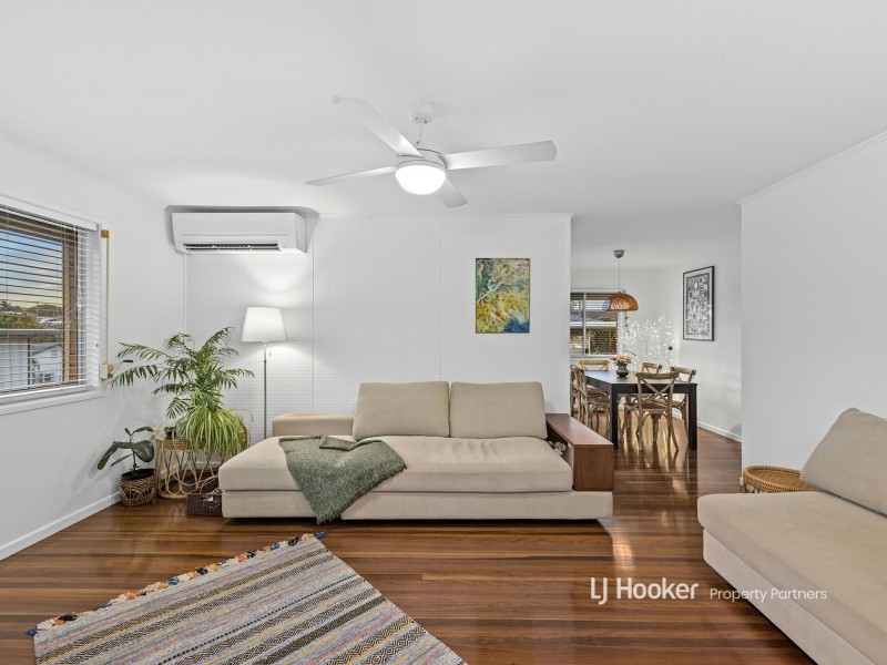 19 Danina Street, Mansfield QLD 4122