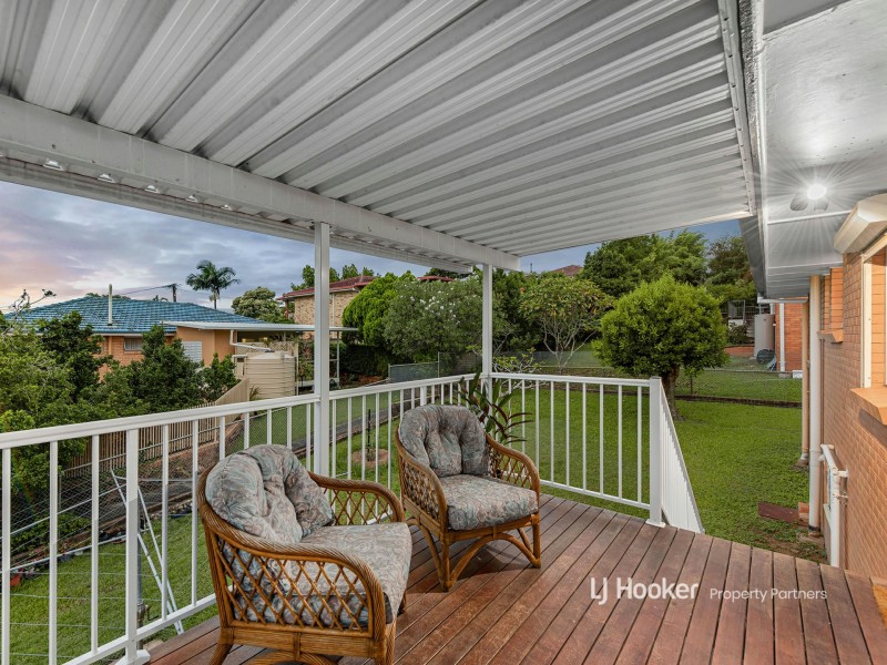 19 Danina Street, Mansfield QLD 4122