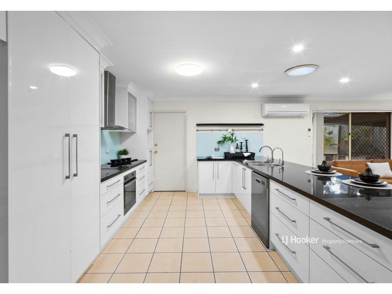 56 Gibraltar Circuit, Parkinson QLD 4115