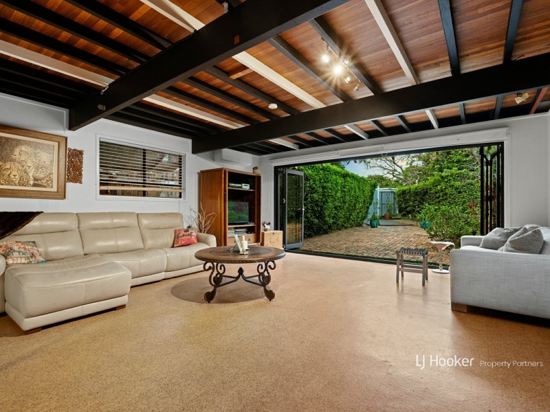 45 Faringdon Street, Robertson QLD 4109