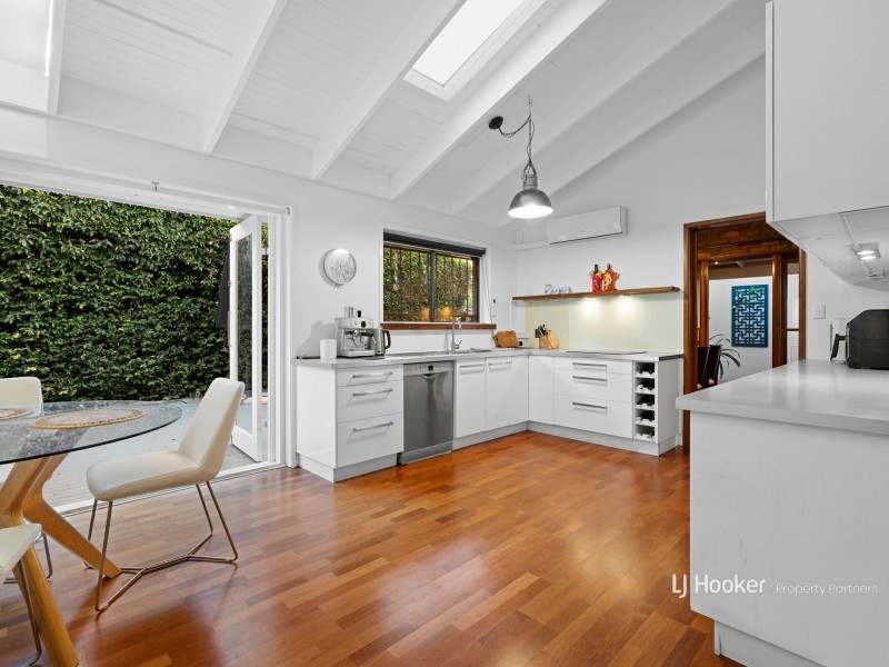 45 Faringdon Street, Robertson QLD 4109