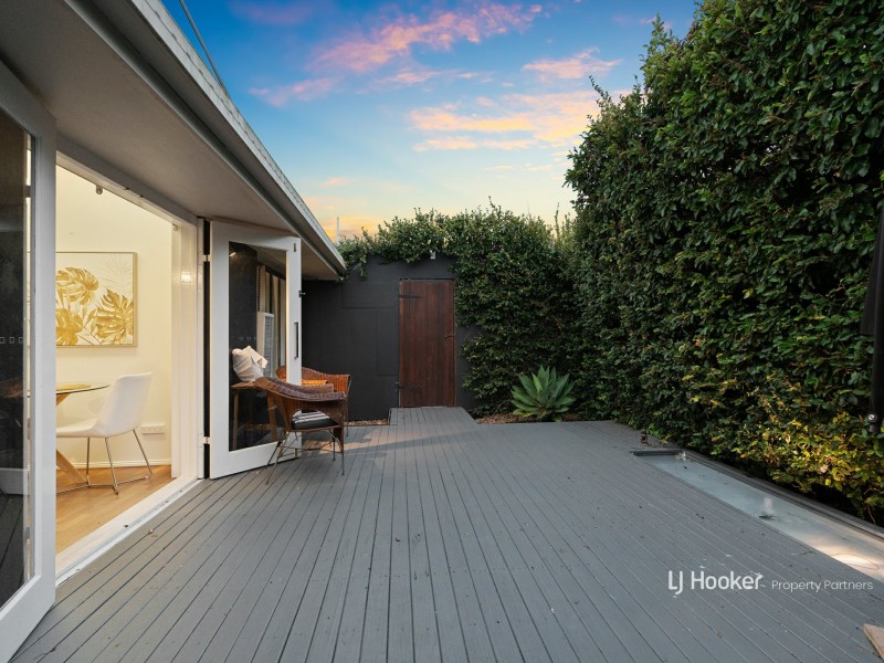 45 Faringdon Street, Robertson QLD 4109