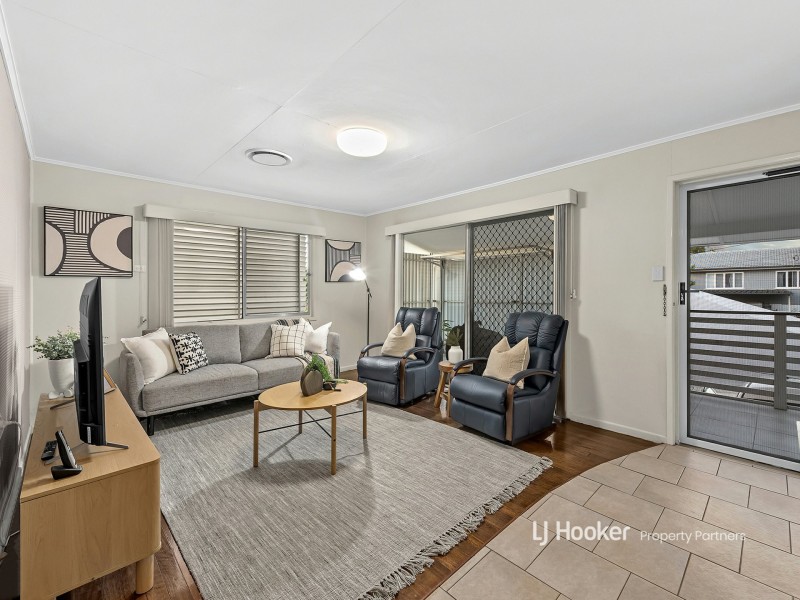 7 Mirang Street, Mansfield QLD 4122