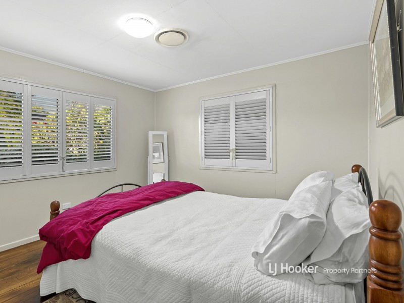 7 Mirang Street, Mansfield QLD 4122