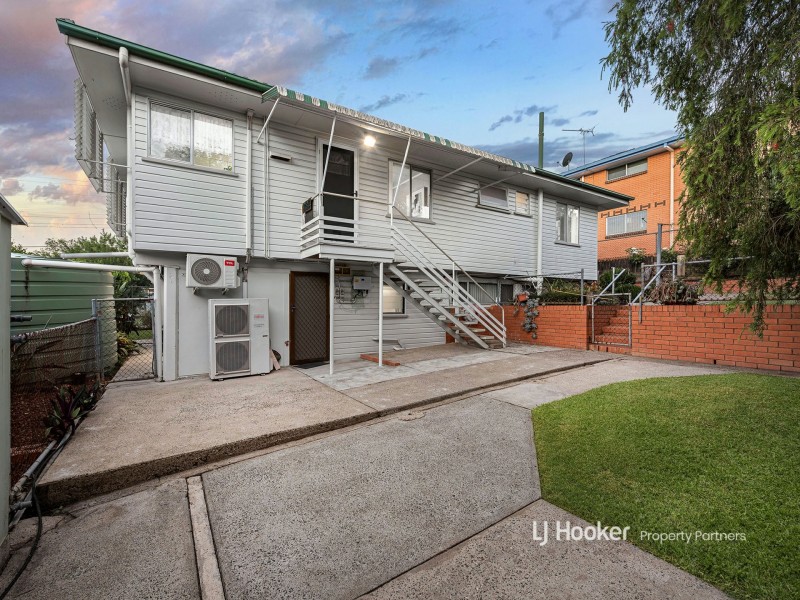 7 Mirang Street, Mansfield QLD 4122