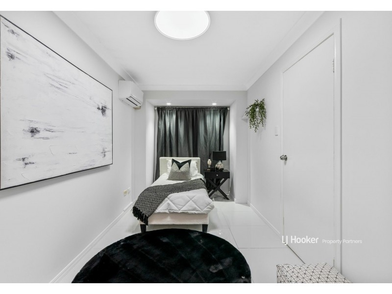 3 Trafalgar Close, Stretton QLD 4116