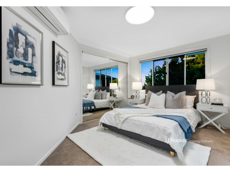 3 Trafalgar Close, Stretton QLD 4116