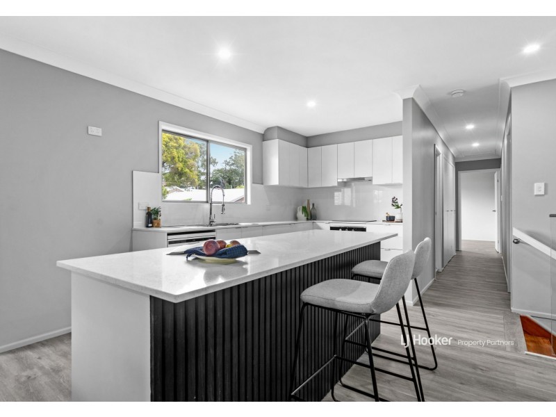 19 Mikaga Court, Woodridge QLD 4114