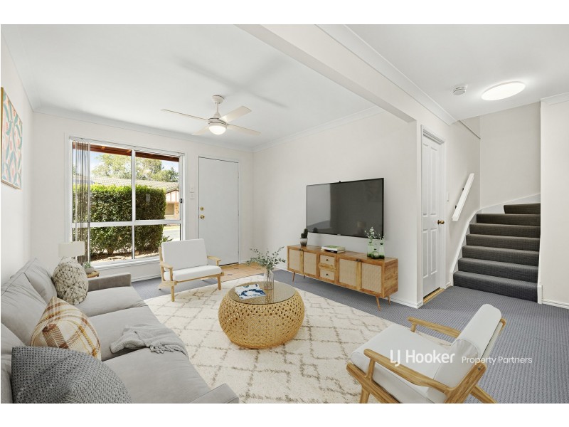 28/8 Honeysuckle Way, Calamvale QLD 4116