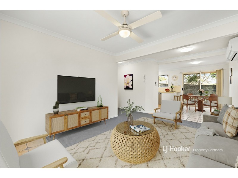 28/8 Honeysuckle Way, Calamvale QLD 4116